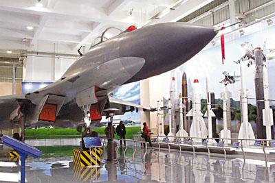 军事资讯AI速递：昨夜今晨军事热点一览丨2026年2月28日(图1)