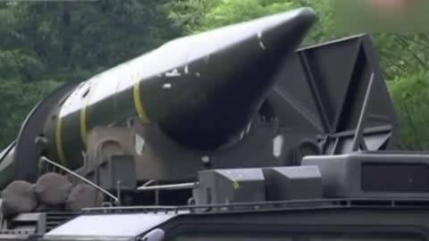 大国重器——东风-15C（DF-15C）：专用于钻地打击的短程导弹导弹(图1)